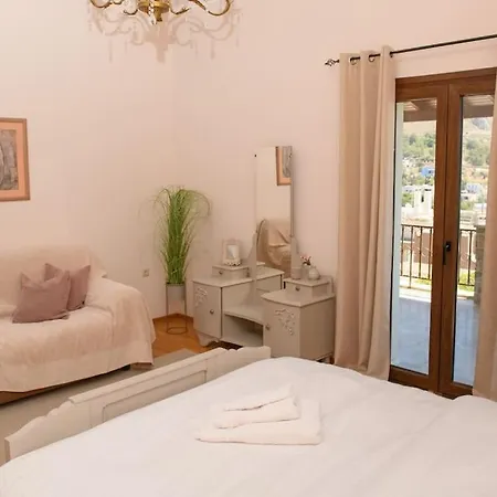 μαρία νεφέλη για μαγικές διακοπές στο νησί μας Willa Panormos (Kalymnos)